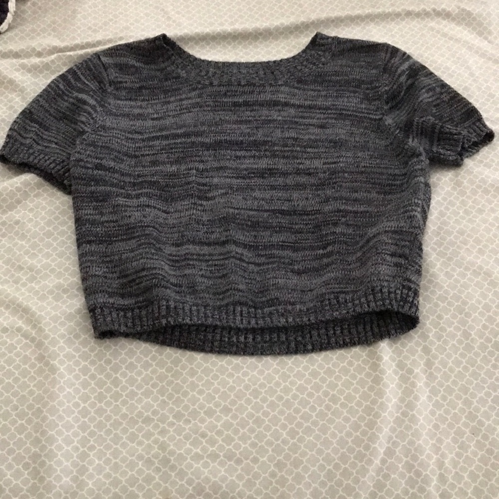 Gray crop top